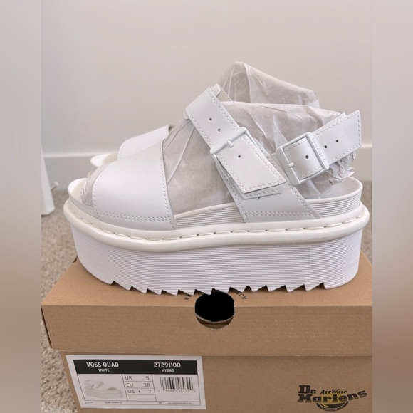 Dr. Martens Voss Quad 7 - Picture 3 of 6